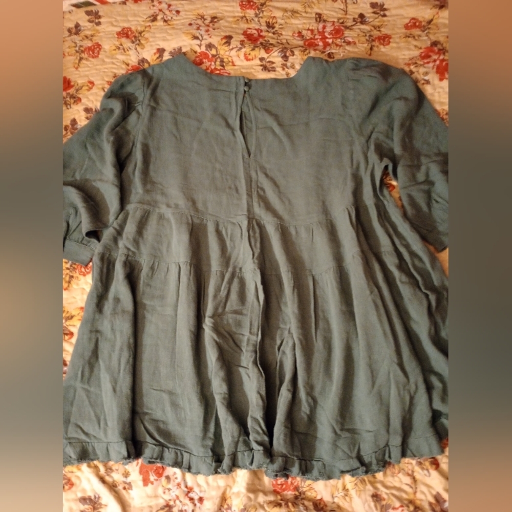 Bohemian Olive Green Tiered Peasant Blouse - Picture 9 of 16